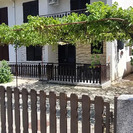 Kuca Za Odmor Sabunike *